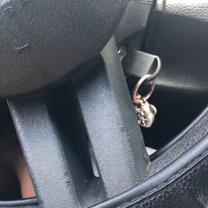 Meet your Posher, Victoria